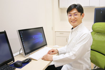 院長・医学博士 郷田 素彦